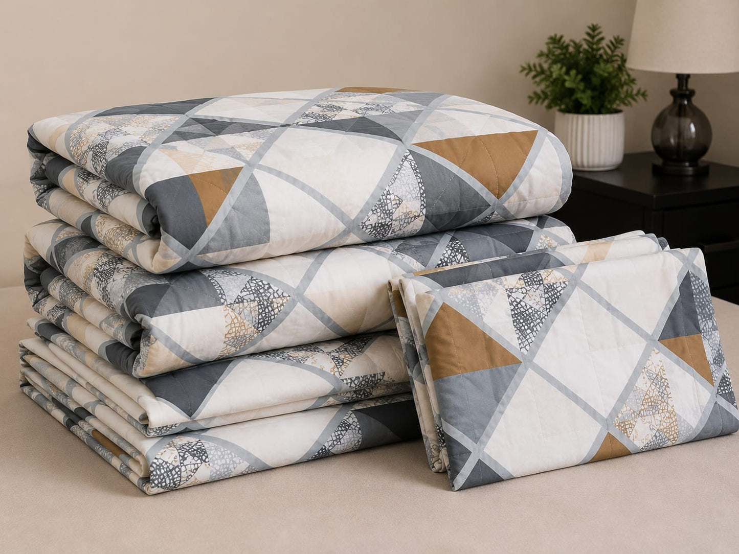 Parish Handlooms Abstract Cotton Double Bedding Set 1 Double Comforter with 1 Double Bedsheet and 2 Pillow Covers (Multicolor, All Season)