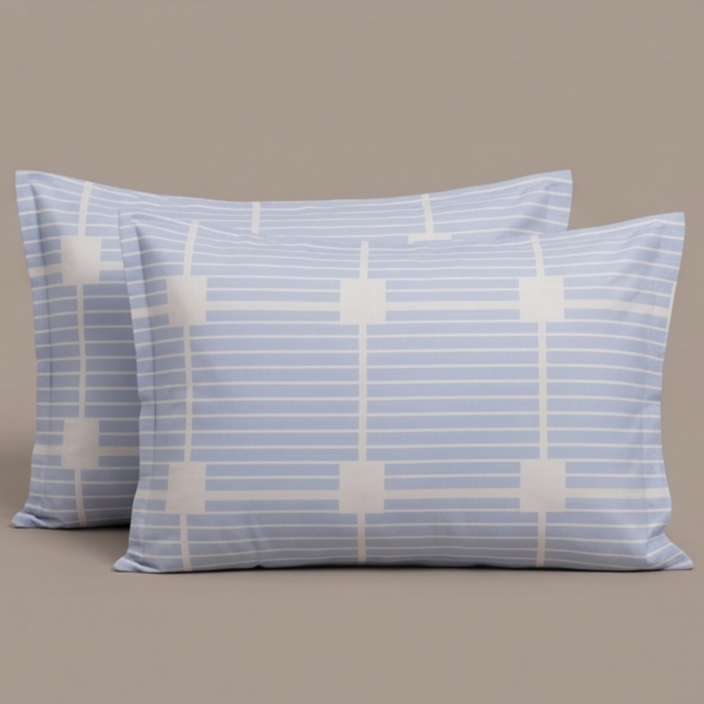Parish Handlooms Geometric Cotton Double Bedding Set 1 Double Comforter with 1 Double Bedsheet and 2 Pillow Covers (Light Blue, All Season)