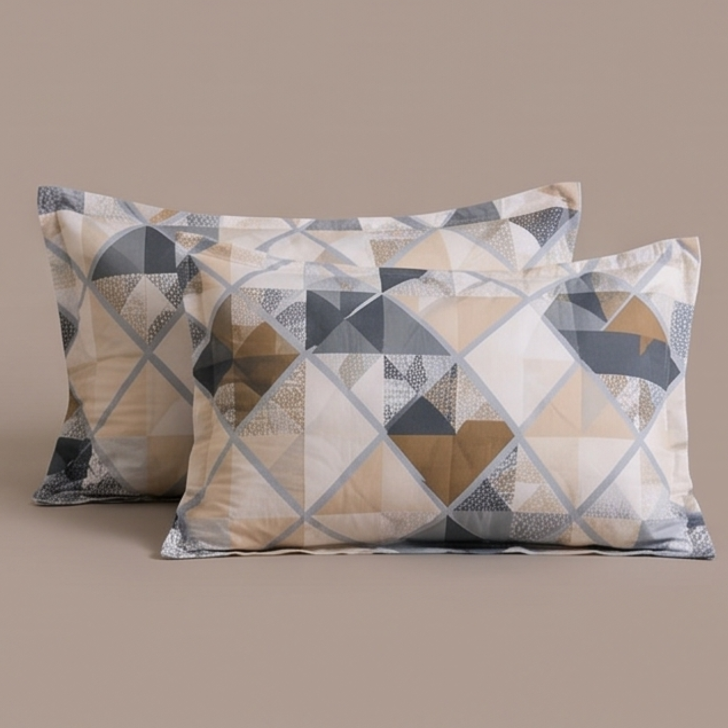 Parish Handlooms Abstract Cotton Double Bedding Set 1 Double Comforter with 1 Double Bedsheet and 2 Pillow Covers (Multicolor, All Season)