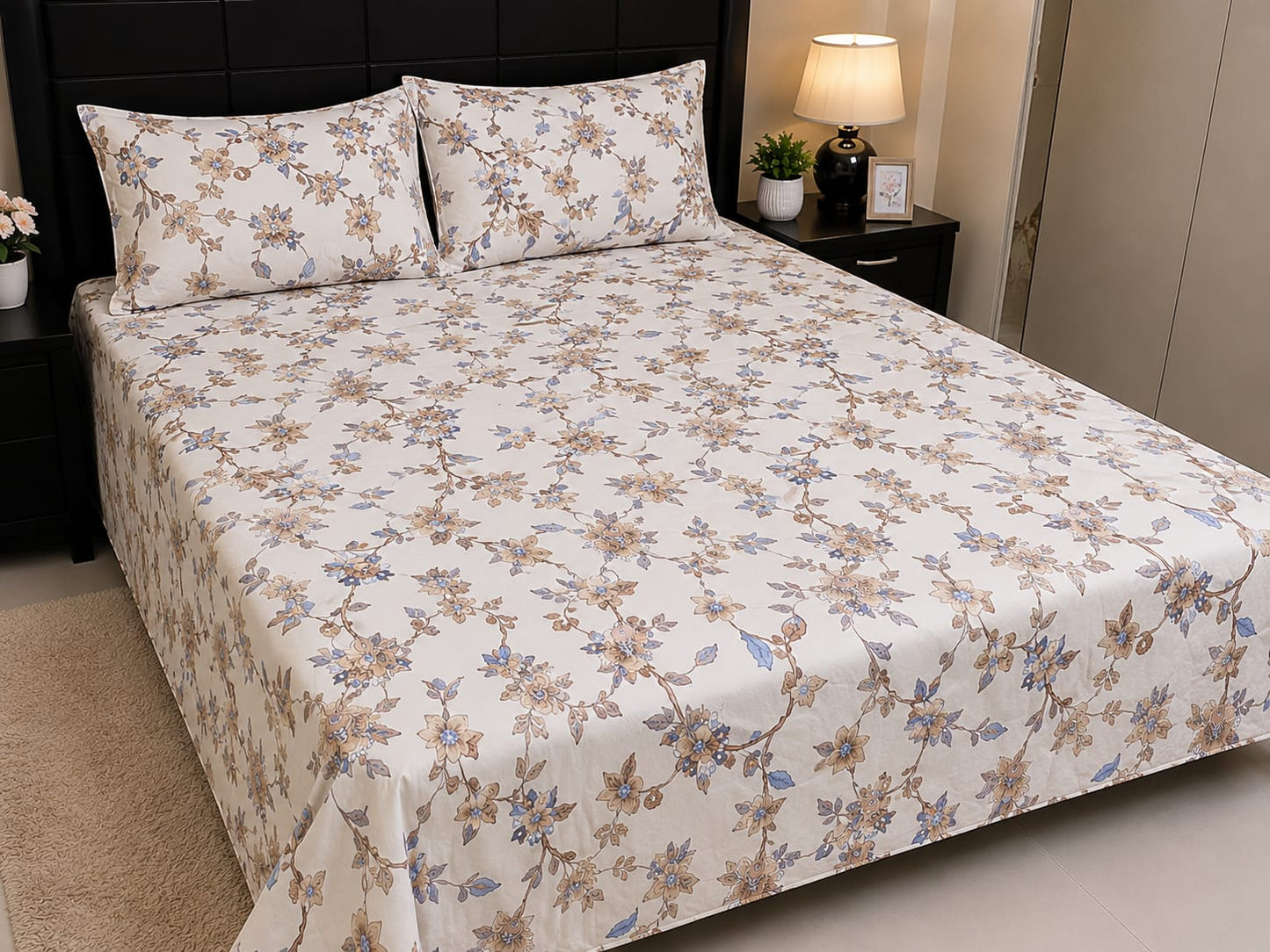 Parish Handlooms Floral Cotton Double Bedding Set 1 Double Comforter with 1 Double Bedsheet and 2 Pillow Covers (Beige, All Season)