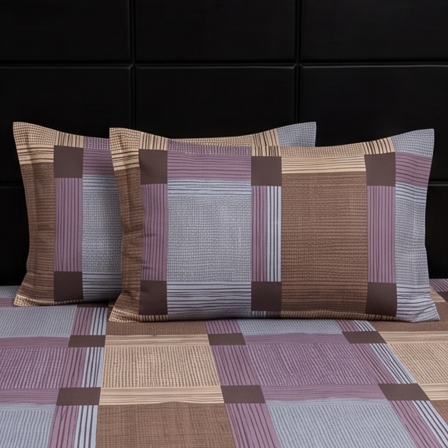 Parish Handlooms Geometric Cotton Double Bedding Set 1 Double Comforter with 1 Double Bedsheet and 2 Pillow Covers (Purple, All Season)